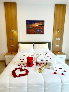 prime location! - 400m from the beach