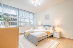 City-Centered 1BR, Minutes to Metro and Key Attractions, Sky Gardens, DIFC by Deluxe Holiday Homes