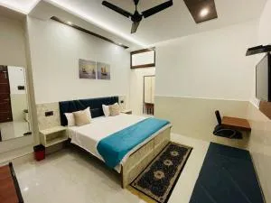 Hotel Dileep42 - Charbagh