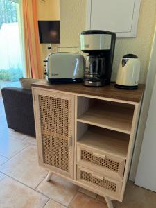 Igelnest im Küstenwald Graal-Müritz