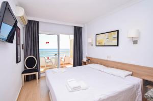 Ref 275 Studio with Ocean View