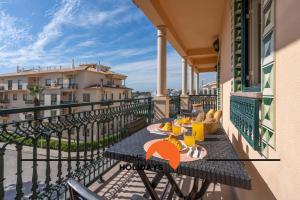 #270 T2 Bicos Flat S by Home Holidays