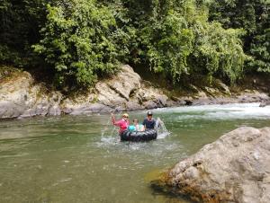 Bukit Lawang Batu Kapal Rimba House