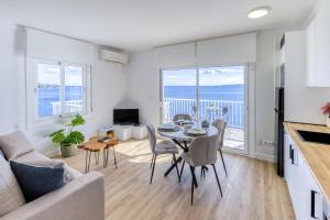 Exclusive Frontline Promocanyell Roses - Immo Barneda