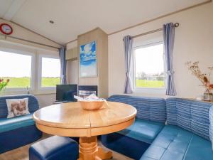 Little Trevorrick Caravan