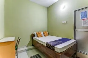 Hotel O R K Palace - Dānāpur