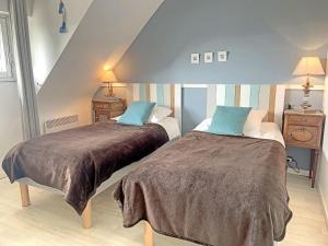 Appartements Duplex 5 pieces avec balcon a 30m de la plage - 7 couchages, acceptant animaux, wifi et parking - FR-1-349-114 : photos des chambres