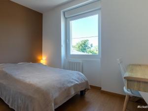 Maisons de vacances Maisonette en pierre renovee avec jardin a 100m de la plage - 5/6 couchages et Wi-Fi - FR-1-349-179 : photos des chambres