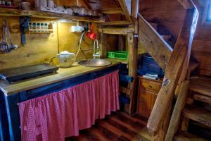 Etno kompleks Orahovac - Vajat Lastavica