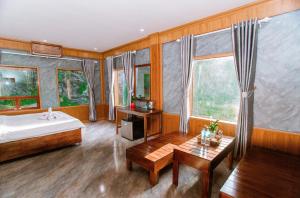 TRang an Mountain Ecolodge