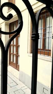 Arena in Love - Centre Rooms