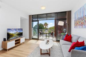 Sepal on the Strip - 1BDR - Parking