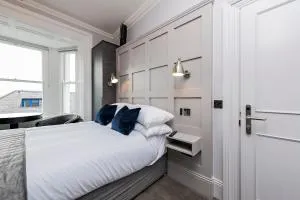 Superb Marina Hideaway - 萨顿