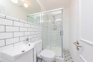 Superb Marina Hideaway