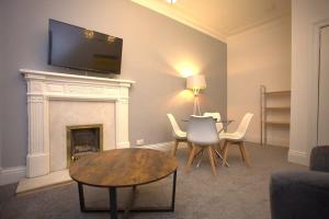 Renovated West End Flat in Glasgow