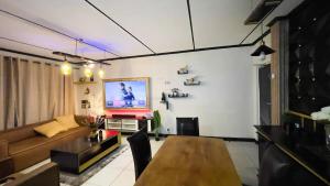 Smart Home Oasis & Luxury Living