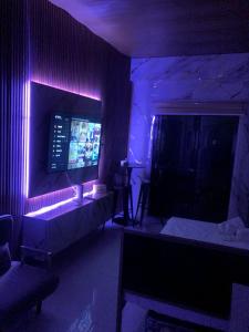 Charming City Rooms