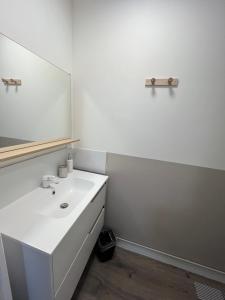 Appartements Grand Apt tout equipe et confortable : photos des chambres