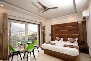 Hotel Silver Inn - Tapovan Rishikesh - Tapovan
