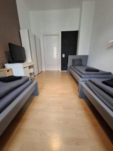Altbau-Schmuckstück an der Karli mit riesigem Balkon