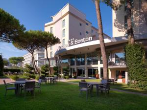 4 hvězdičkový hotel Hotel Embassy & Boston Milano Marittima Itálie