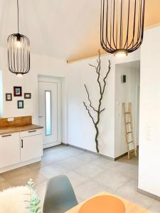 Idyllisches Ferienhaus mit Spielzimmer und Garten