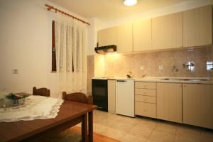 Apartment & room Dinka, Krk