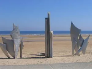 Chambre insolite années 40 à Omaha Beach pour la nuit du Jour J la plus longue - 滨海维耶维尔