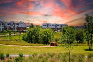 Modern Elegance Cutting-Edge Smart Home