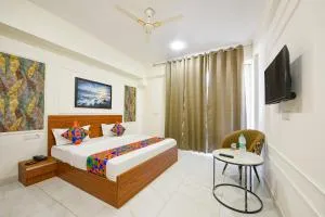 FabHotel Prime The Golden Petals & Banquet - Dāsna