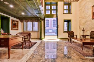 Emerald Mansion Hotel