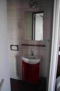 Hotels Hotel Telemaque : photos des chambres