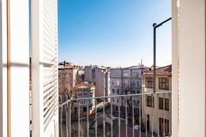 Homie Suites - Turna Residences in Cihangir