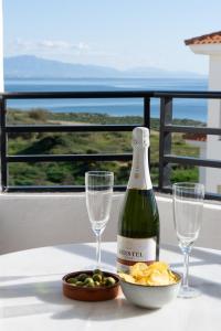 Beachfront Apartment with Rooftop Terrace - Manilva - La Duquesa