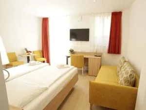 Hotel ADRIA München - Munich