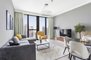 Silkhaus Vacation Homes modern Boulevard 1BDR near Burj Khalifa in Downtown