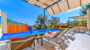 2 Bedroom Luxury Villa - Private Garden and Pool