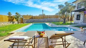 2 Bedroom Villa in Patara - Private Pool and Garden