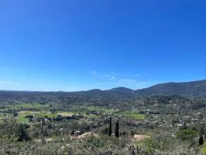 Les Oliviers de Lunéa, villa dans les hauteurs de Fayence - Mons