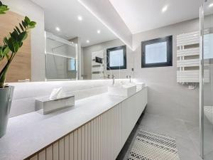 Villas Les Oliviers de Lunea, villa dans les hauteurs de Fayence : photos des chambres