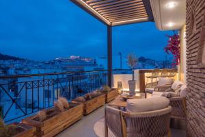 Parthenon Dream, breathtaking views with massage chair