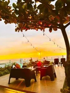 Villa Roco Private Beachfront Villa at Elyu - Becques