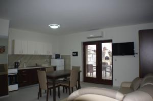 Vila Lexus