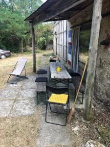 Maisons de vacances Maison accueillante avec jardin a Sainte-Suzanne : photos des chambres