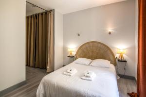 Appartements le Canopee 3 pers appart F1 terrasse fibre centre-ville : photos des chambres