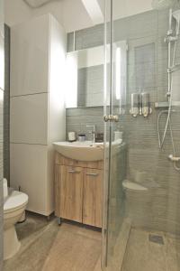 Bellissimo Ctr Stylish Reno 2BR Apt near Acropolis