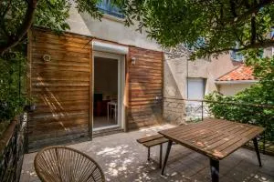 le Canopée 3 pers appart F1 terrasse fibre centre-ville - Millau