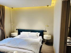 Luxury apartment 2BR Gardenia City