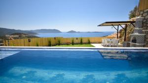 Seaview Luxury Villa in Kas