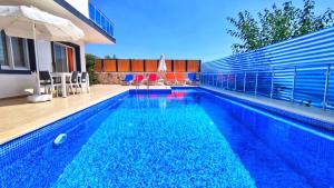 Uzumlu Village 3 Bedroom Villa